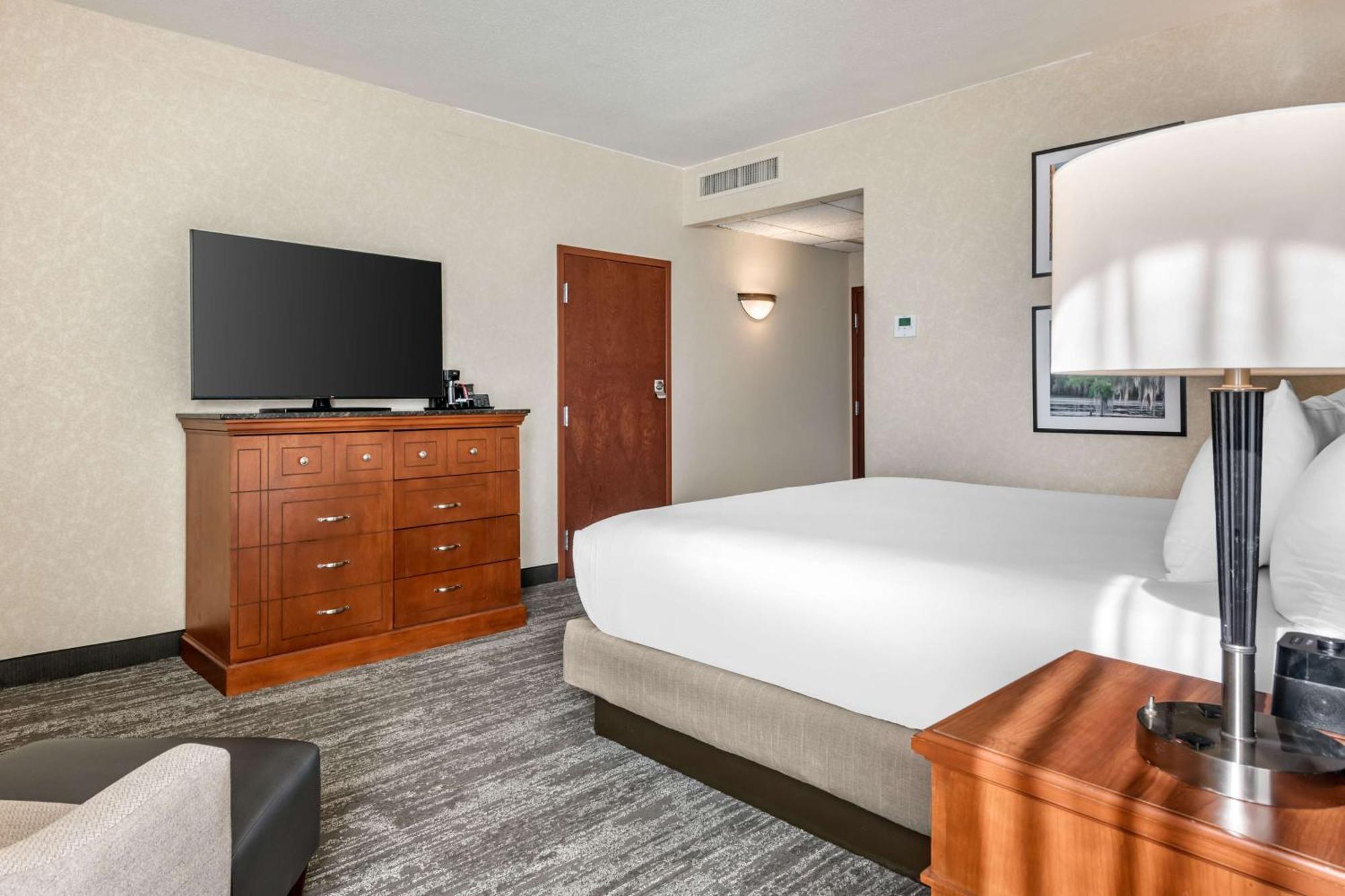 Drury Plaza Hotel Valdosta Dış mekan fotoğraf