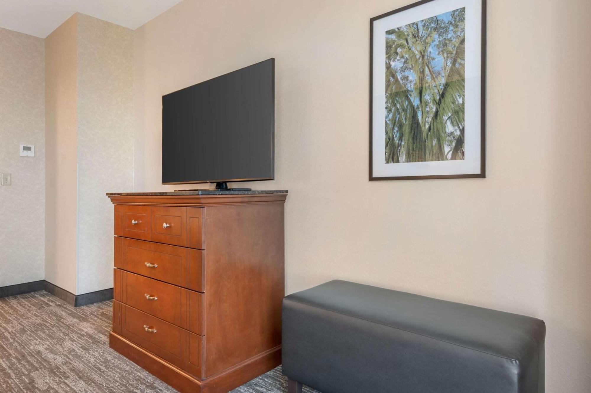Drury Plaza Hotel Valdosta Dış mekan fotoğraf