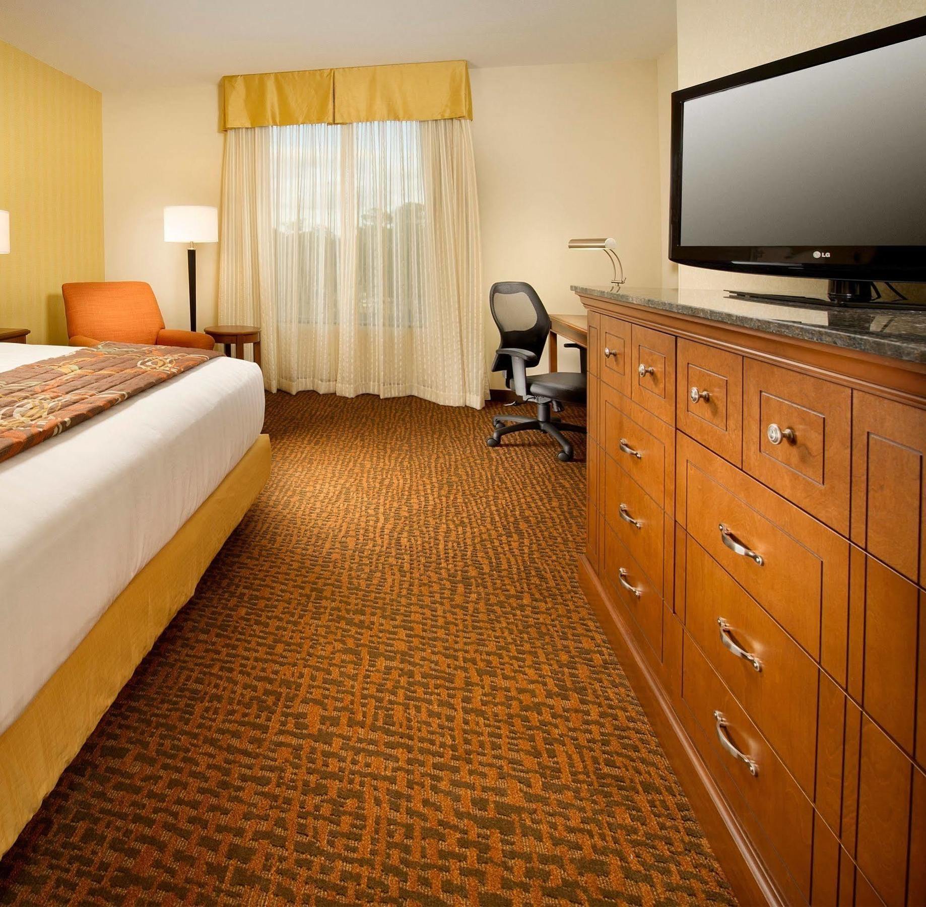 Drury Plaza Hotel Valdosta Dış mekan fotoğraf